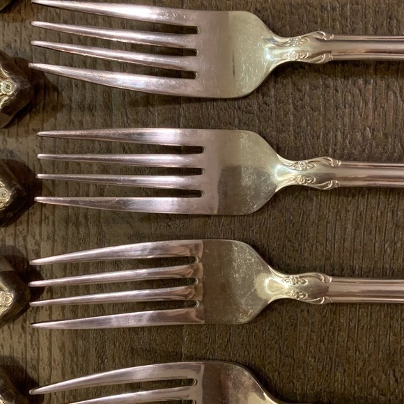 Rogers Bros flatware - Picture 4 of 12